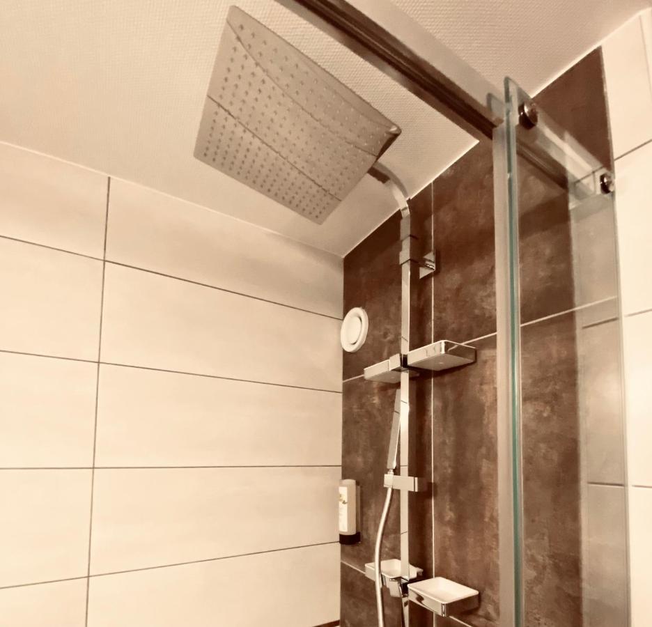 Logis Hostellerie La Chaumiere Arsonval Екстер'єр фото