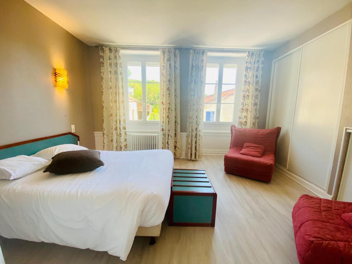 Logis Hostellerie La Chaumiere Arsonval Екстер'єр фото